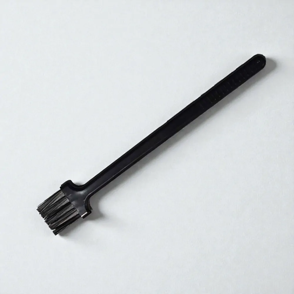 Spezial Pinsel für Keramikreiben – Bild 3